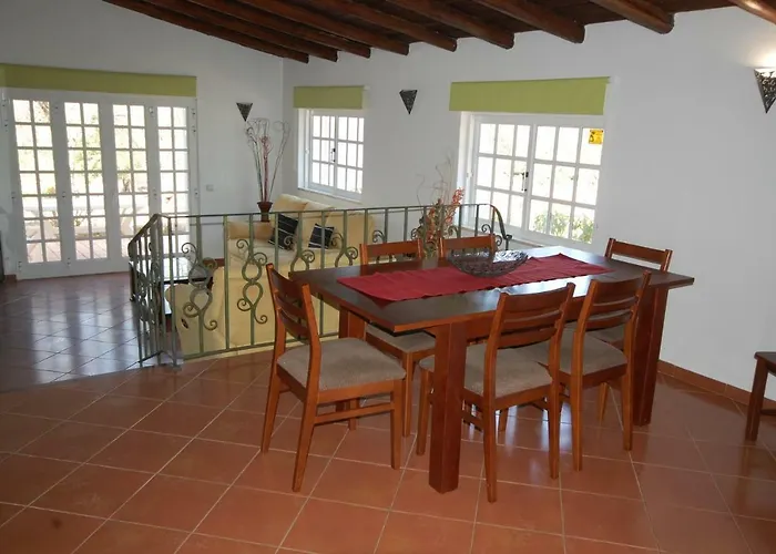 Casa Da Eira - Private Villa - Pool - Free Wi-Fi - Air Con