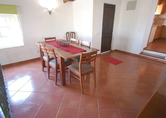 Casa Da Eira - Private Villa - Pool - Free Wi-Fi - Air Con